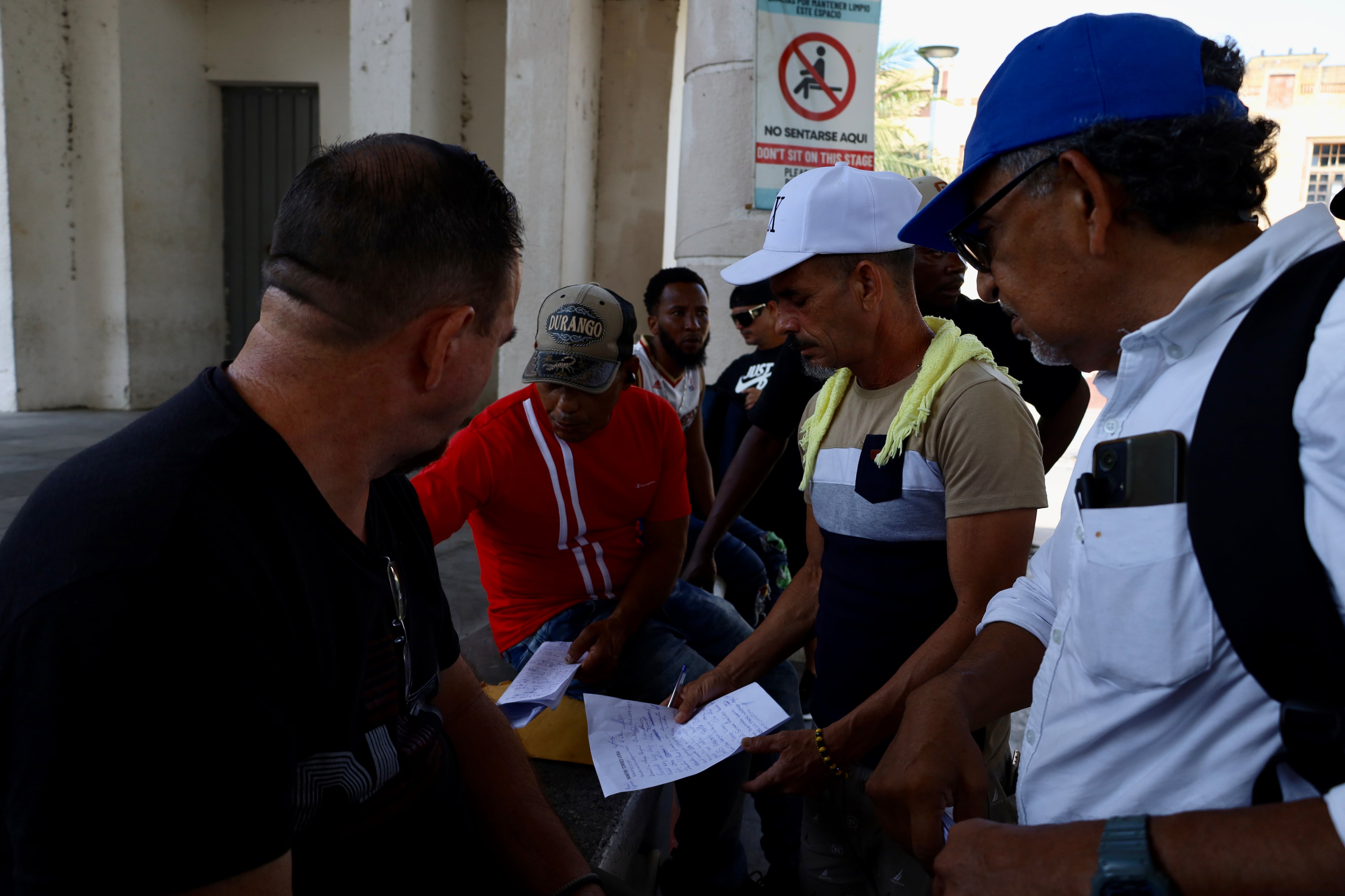 El limbo mexicano de los cubanos apatridas