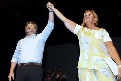 Antoni Castella y Nuria de Gispert, presidenta del Parlamento de Cataluña.