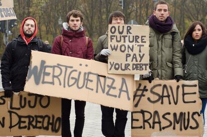 Las concentraciones de protesta contra los recortes en las becas Erasmus han arrancado a mediodía del sábado en Berlín.