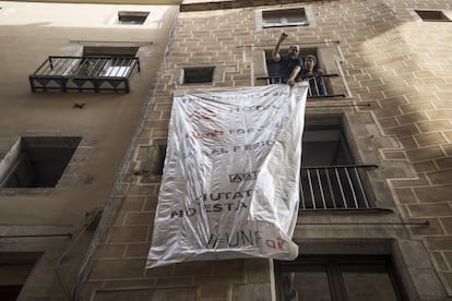 Una protesta contra els pisos turístics.