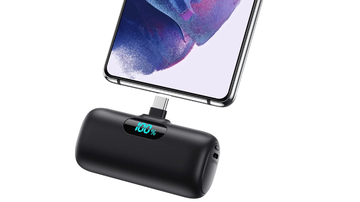 Batería externa adosada al móvil de 5.000 mAh.