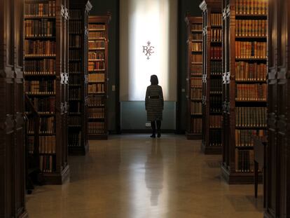 La sociedad cambia, la Academia, no