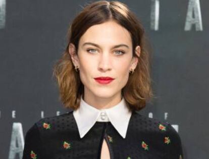 Alexa Chung, dona de um dos cortes de cabelo mais desejados do mundo.