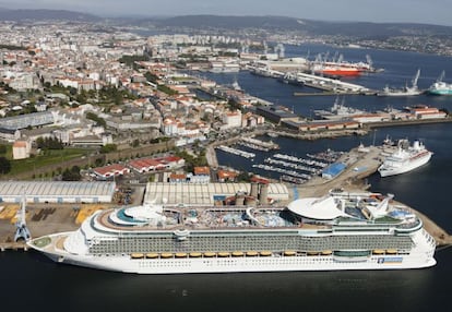 Vista de la terminal de cruceros de Ferrol.