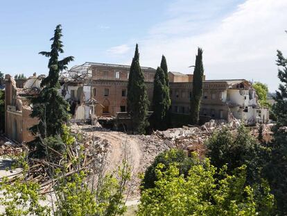 Un tercio del convento de las Damas Apostólicas fue derribado en junio y permanece así desde entonces.