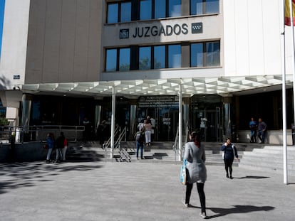 Vista del exterior de los Juzgados de la Plaza de Castilla en Madrid, el 17 de abril de 2023.