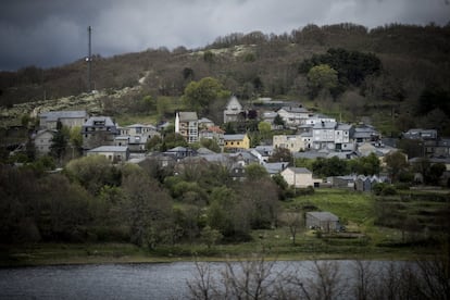 Vistas de A Veiga, uno de los municipios con menor densidad de población de la provincia de Ourense.