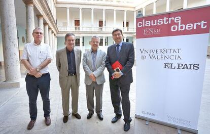 Joan Ramon Sanchis, Francisco &Aacute;lvarez, Josep Torrent y Emili Villaescusa. 