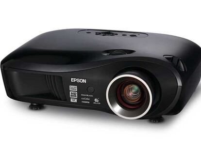 Proyector de alta definición TW2000 de Epson.