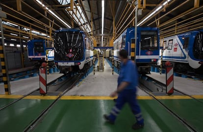 Talleres de Metro en Canillejas, sede en la que se realizan las labores de desamiantado.