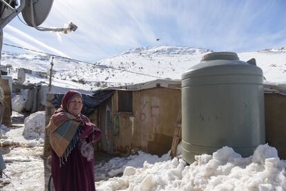 Quinze assentamentos informais ficaram alagados pelas chuvas depois da tormenta Norma que passou pelo Líbano e 300 refugiados foram realojados.