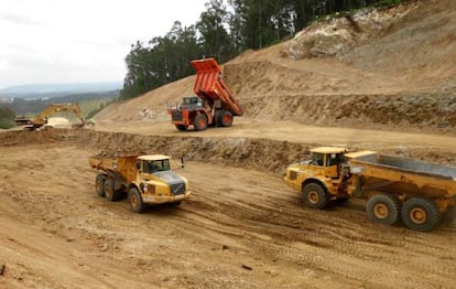 Fotografía de las obras de la autovía distribuida por la Xunta el pasado junio.