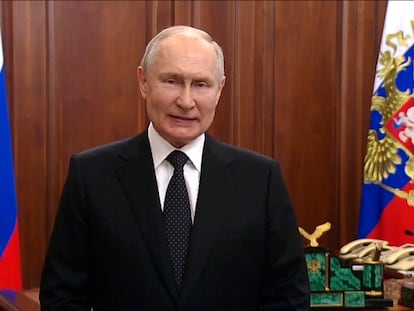 Putin en su mensaje televisado a la nación rusa desde Moscú, este sábado, tras el inicio del motin de los mercenarios de Wagner.