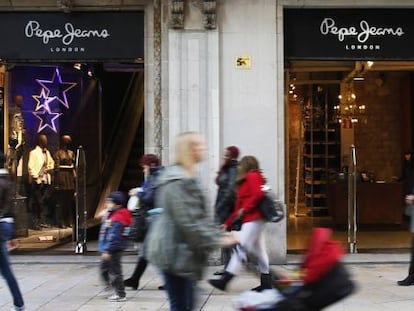 Entrada a una tienda de Pepe Jeans en Barcelona, en diciembre.