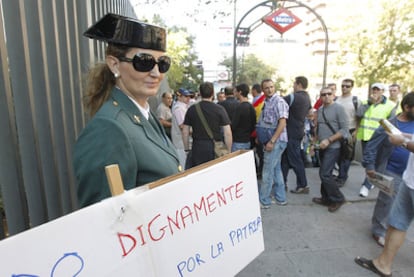 Uno de los manifestantes que han acudido a la protesta organizada en Madrid