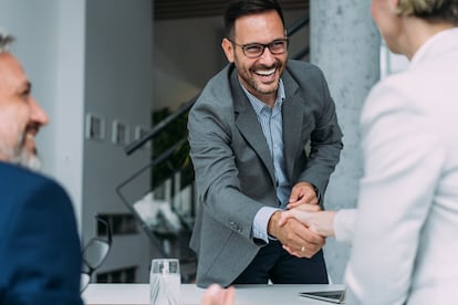 En el mundo empresarial se conoce como 'smart money' (dinero inteligente) a la inversión que viene acompañada de asesoramiento profesional y acceso a redes de contactos.