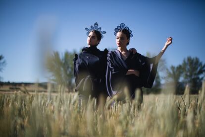 El kimono de la colección vaquera orgánica MIRAMAR SÁ.