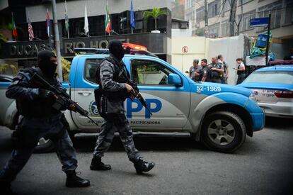 Operação policial após ataques às UPP nas comunidades do Cantagalo e Pavão-Pavãozinho, no Rio de Janeiro, em outubro de 2016.