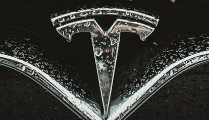 Logotipo de Tesla.