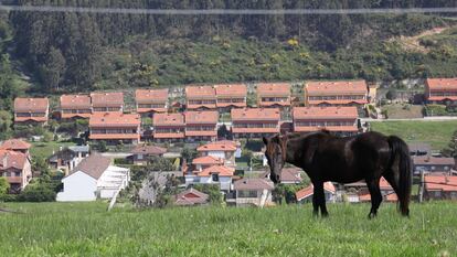 Vistas de Sereño (Asturias, 136 habitantes), uno de los pueblos en los que el coronavirus no ha tenido incidencia. Los residentes, en su mayoría, son mayores y viven a unos cinco kilómetros de Ribadesella, la población grande más cercana.