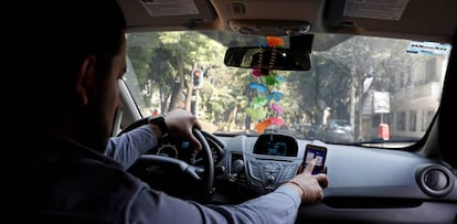 Un conductor de Uber. Archivo/REUTERS