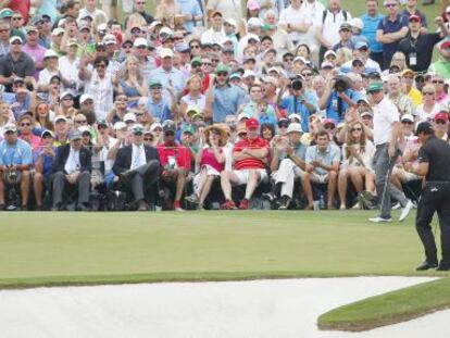 Mickelson, ovacionado por el público.