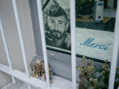 Retrato de un policía muerto en un altercado durante un control antidroga en Cavaillon.