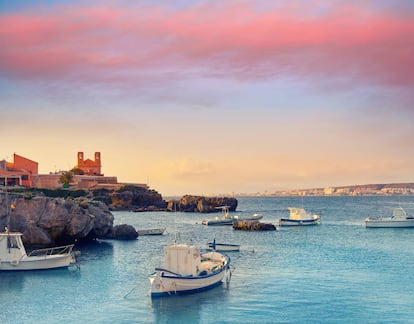 El puerto de la isla de Tabarca, en Alicante. 