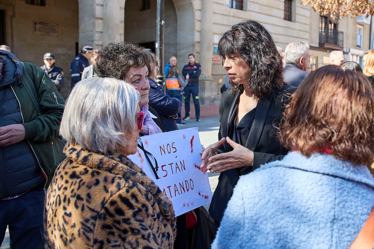 La ministra de Igualdad pide a jueces y fiscales aplicar las leyes “con ...