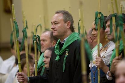 El presidente de la Generalitat, Alberto Fabra, en la Romeria de les Canyes de Castell&oacute;n.