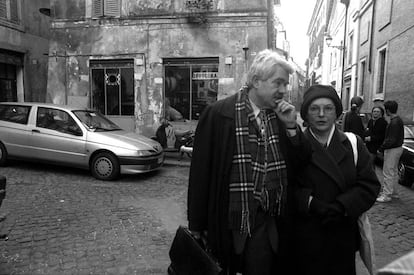 Pasqual Maragall i Diana Garrigosa, a Roma, el desembre de 1997.