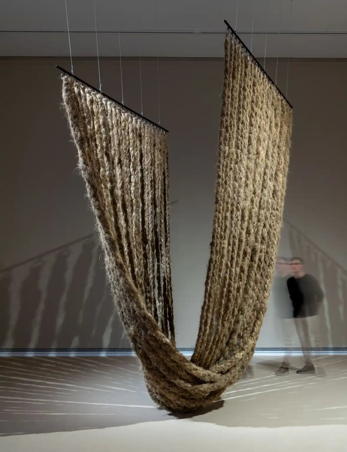 'Hilera de traiciones', de 2025, de Ana Laura Aláez, en la exposición del IVAM.