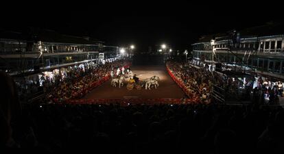 Vista del espectáculo 'Don Juan en los ruedos', con dirección de Salvador Távora en la plaza Mayor de Almagro (Ciudad Real), incluido en el Festival de Teatro Clásico de Almagro, en 2008.