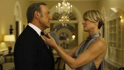 Kevin Spacey y Robin Wright en &#039;House of cards&#039;. 