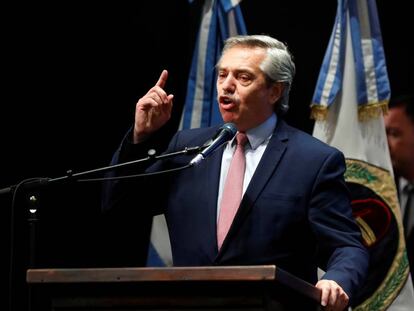 El presidente electo de Argentina, Alberto Fernández, habla este martes durante un acto en la provincia norteña de Tucumán.