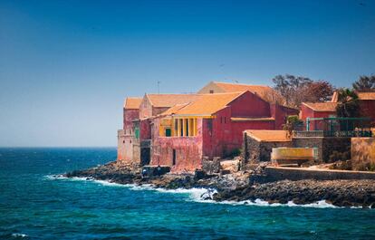 Vista de la isla de Gor&eacute;e, enclave desde el que part&iacute;an los esclavos, a media hora en barco de Dakar, en Senegal. 