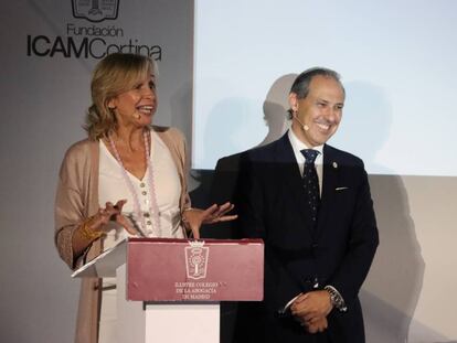 La vicedecana del ICAM, Isabel Winkels y  el decano  Eugenio Ribón, en la presentación del programa de Bienestar Integral de la Fundación ICAM Cortina