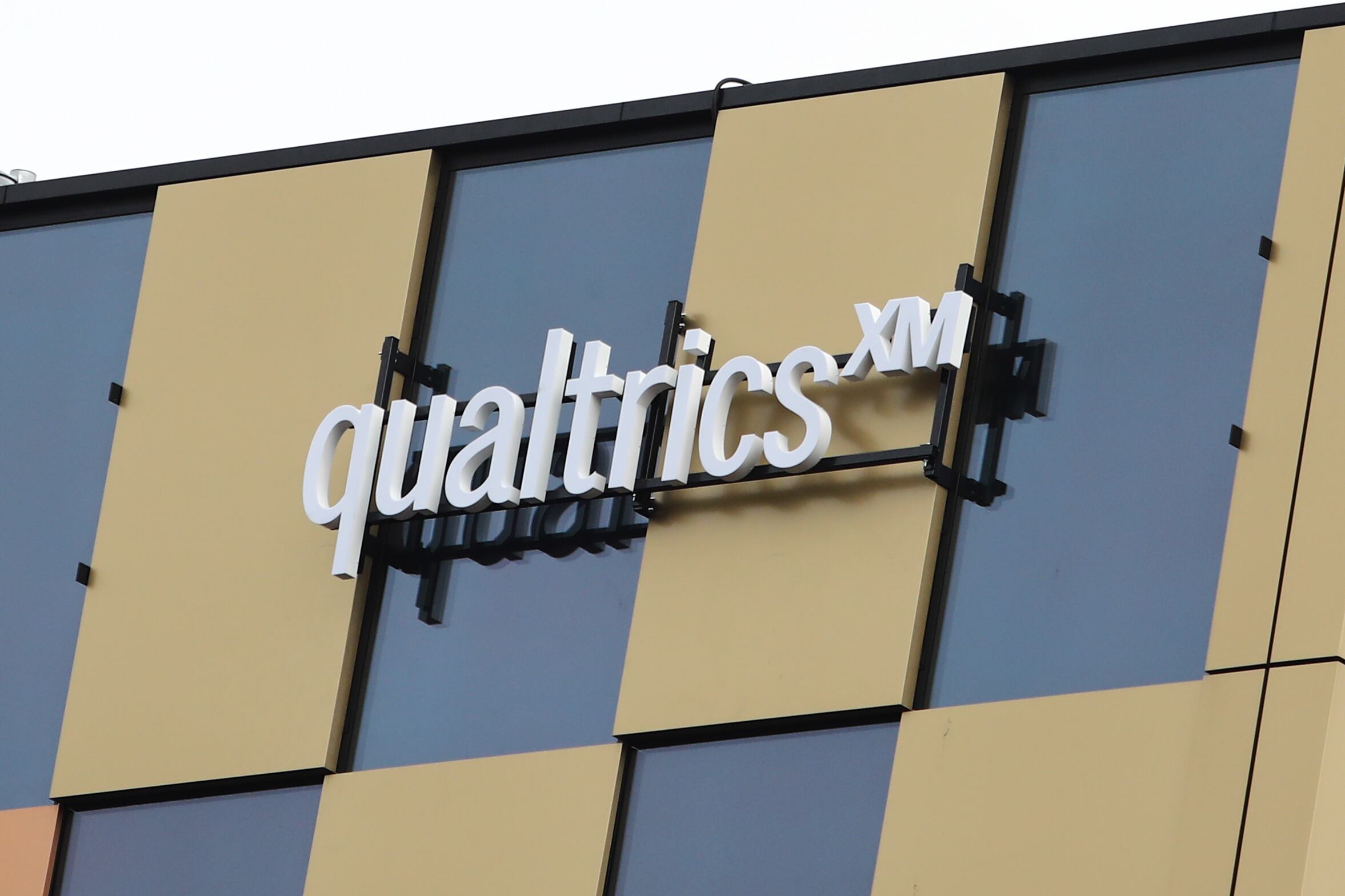 El logo de Qualtrics.