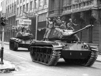 Tanques durante el golpe de Estado de Pinochet.