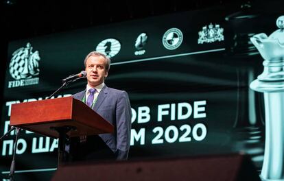 El presidente de la FIDE, Arkady Dvorkóvich, durante la inauguración del Torneo de Candidatos, el pasado 15 de marzo, en Yekaterimburgo (Rusia)