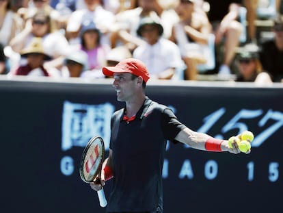 Bautista, durante el partido contra Shelton en Melbourne.