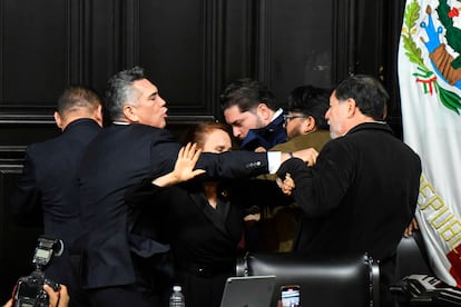 altercado alito moreno y noroña