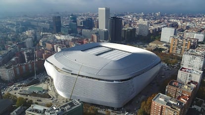 Vista del estadio Santiago Bernabéu de Madrid, en cuya ampliación trabaja FCC.