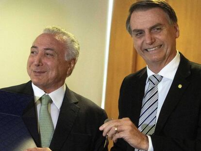 O presidente Michel Temer e o presidente eleito Jair Bolsonaro em Brasília.