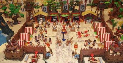 Belén realizado con figuras de Playmobil.