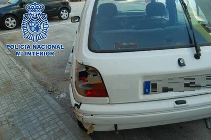 El vehículo sustraído y utilizado para realizar el alunizaje en el bar.