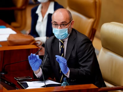 Juan Trinidad, expresidente de la Asamblea, durante una sesión plenaria de mayo de 2020.