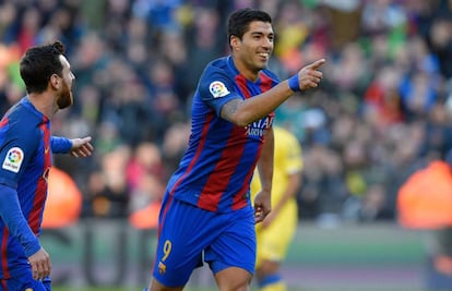 Luis Suárez celebra el gol davant de Las Palmas.