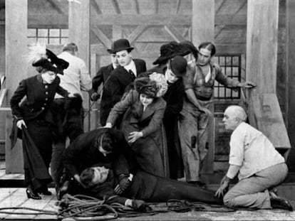 A Corner in Wheat , de D. W. Griffith: el cinema marc&agrave; Un film (3.000 metres), de V&iacute;ctor Catal&agrave;.