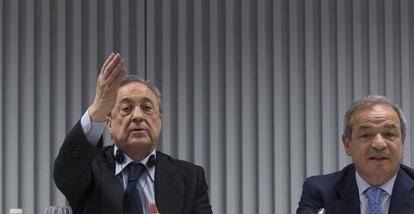 Florentino Perez (I), junto Marcelino Fernández. 